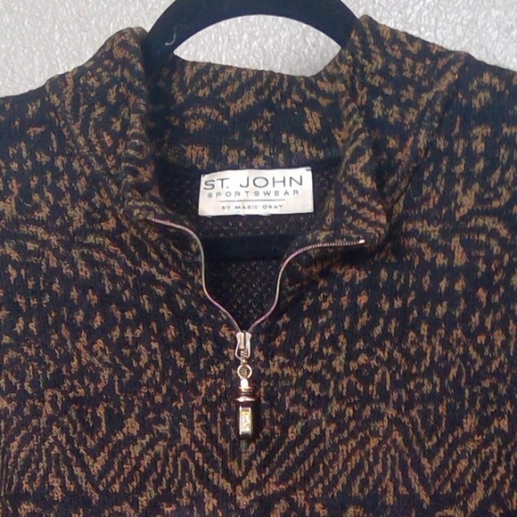 St. John Knit Collection Leopard Print Top Sweater - Picture 4 of 8